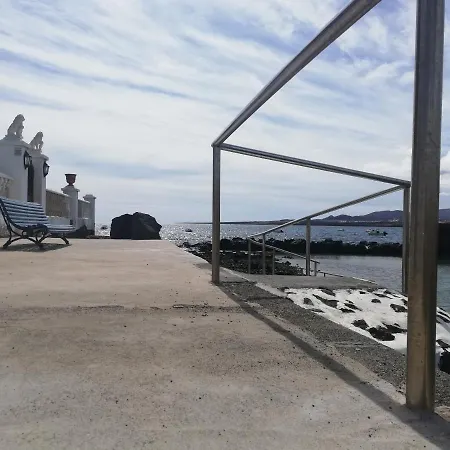 Respira El Mar Desde Tu Terraza Y Sientete En Paz. Apartment *